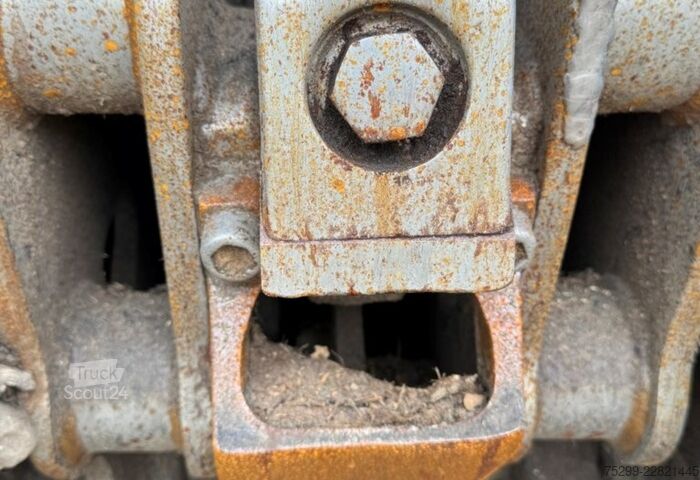 Macara montată pe camion MAN TGS 33.480 6x4 Chippo 5010 / Swiss-Vehicle