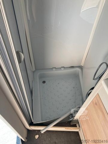 Asuntovaunu DETHLEFFS Nomad 520 ELT Mover Klimaanlage Fahrradträger