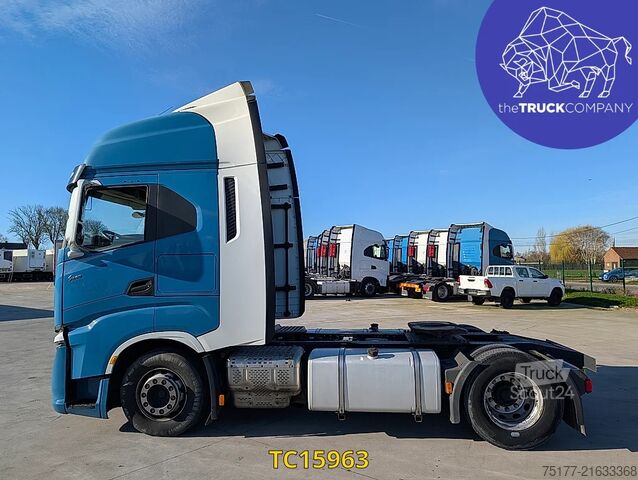 Standaard-SZM Iveco S-Way 460