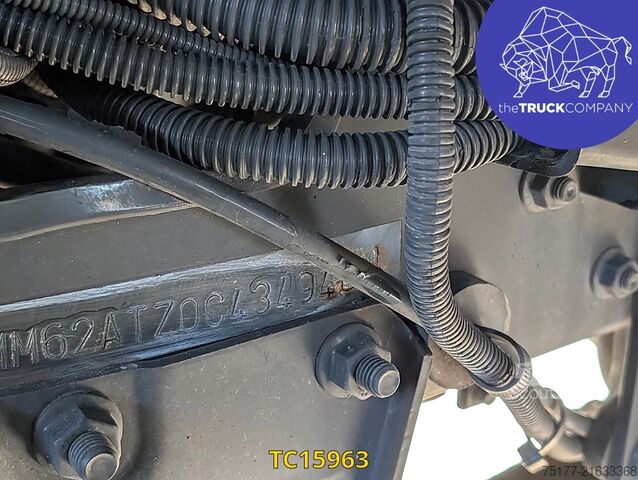 Standaard-SZM Iveco S-Way 460