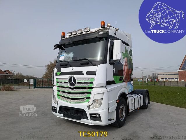 Standard-SZM Mercedes-Benz Actros 1963