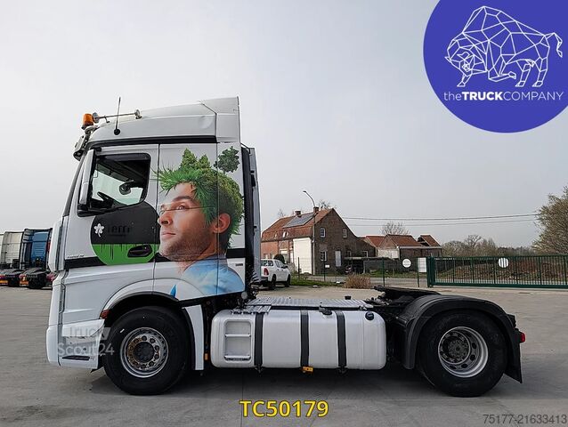 Standard-SZM Mercedes-Benz Actros 1963