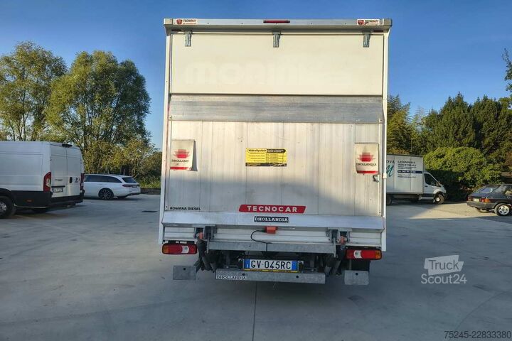 Furgoneta caja Iveco DAILY 35 14 2.3 CASSA E PEDANA