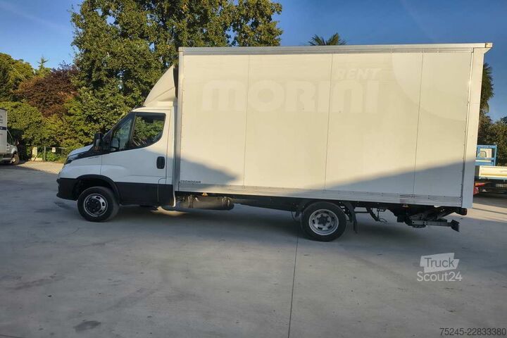 Furgoneta caja Iveco DAILY 35 14 2.3 CASSA E PEDANA