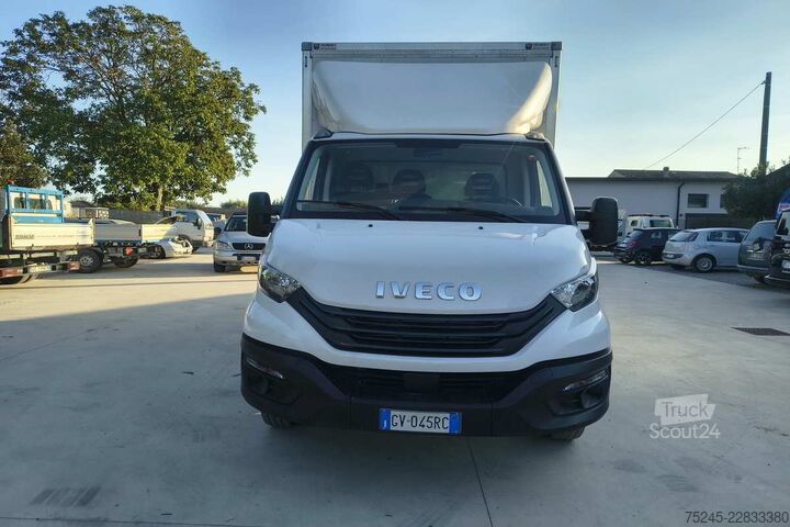 Furgoneta caja Iveco DAILY 35 14 2.3 CASSA E PEDANA