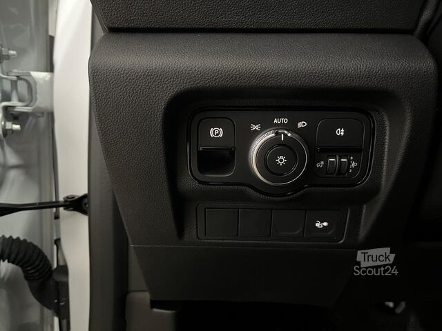 Minibus Mercedes-Benz eCitan Kasten ehem BLP 47769 - 55proz unter Neu