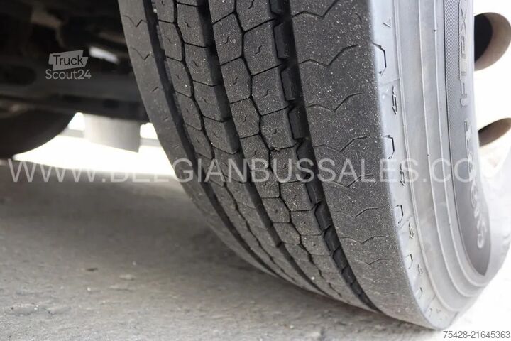 Autobus Mercedes-Benz Tourismo 16RHD / Full Option