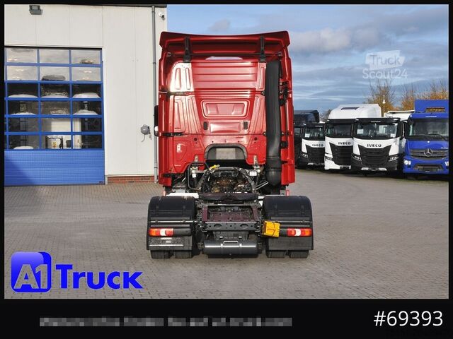 Volume tractor unit MERCEDES-BENZ Actros 1832, Lowliner, 1 Vorbesitzer