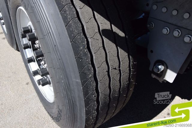 Semiremorcă deschisă cu prelată SCHMITZ CARGOBULL Liftachse Palettenkasten XL und Getränke MIETE