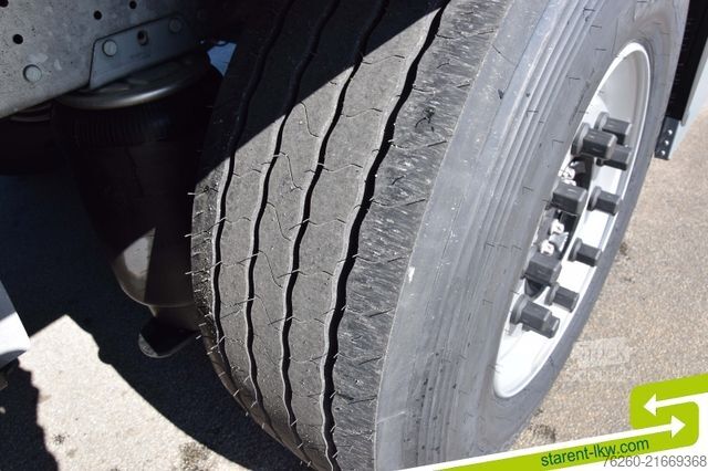 Semiremorcă deschisă cu prelată SCHMITZ CARGOBULL Liftachse Palettenkasten XL und Getränke MIETE