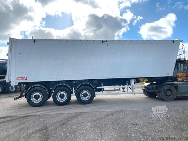 Tipper semitrailer LANGENDORF ca. 50m³ Getreidekipper Aluminium / Unfaller!!!