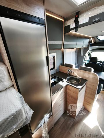 Camping-car semi-intégré ROADFANS T 6815 EB Hubbett,Automatik, TV