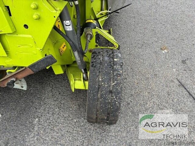حصادة دراسة Claas ORBIS 750 AC 3T