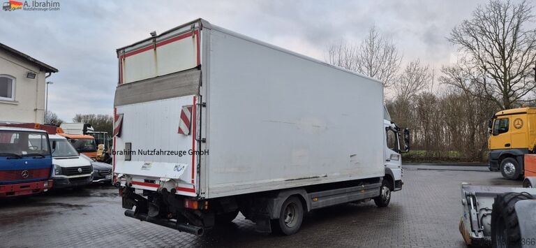 Box van Mercedes-Benz 818L LBW, Luftfederung