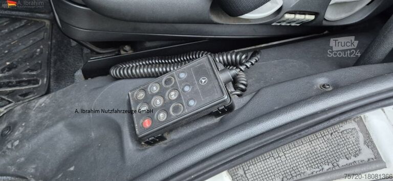 Box van Mercedes-Benz 818L LBW, Luftfederung