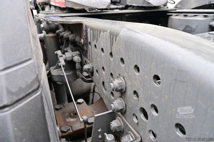 Zapreminski vučni traktor Mercedes-Benz Actros 1843  E6 Retarder Luft Luft Bett