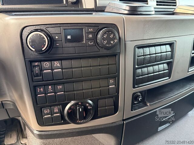 Camion à plateau & bâche MAN TGS 26.420BL/6X2-Vorlauf-Lenk-ADR-284TKM