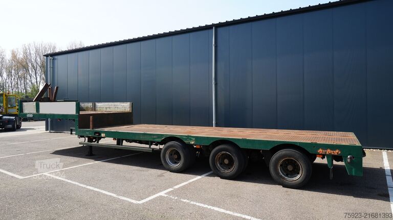 Góndola de cama semirrebajada Nooteboom 3 axle semi low loader extendable