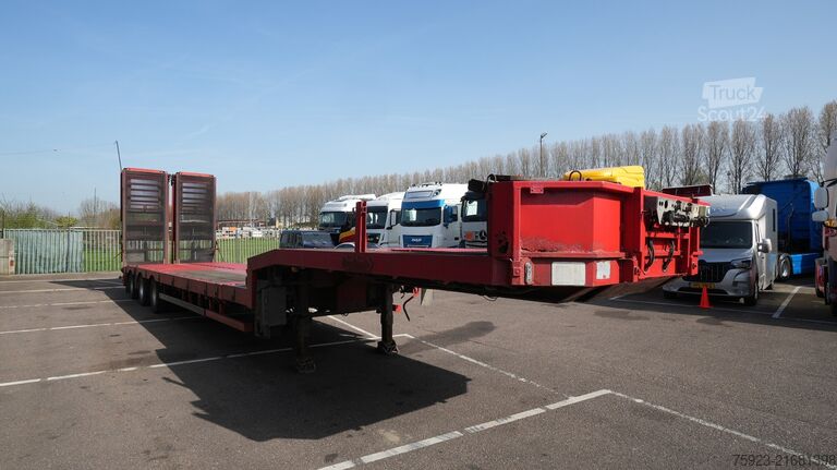 Góndola de cama semirrebajada Nooteboom MCO-48-03V 3 axle semi low loader extendable