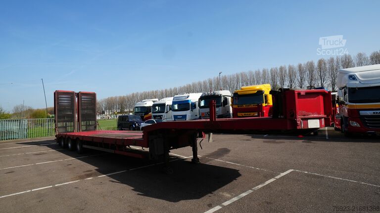 Góndola de cama semirrebajada Nooteboom MCO-48-03V 3 axle semi low loader extendable