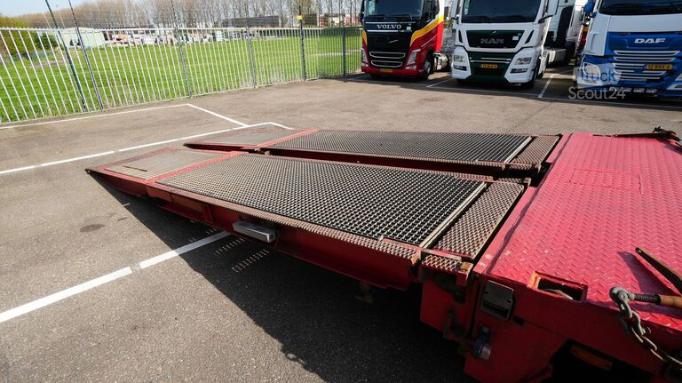 Góndola de cama semirrebajada Nooteboom MCO-48-03V 3 axle semi low loader extendable