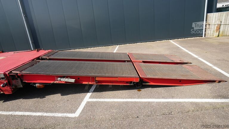 Góndola de cama semirrebajada Nooteboom MCO-48-03V 3 axle semi low loader extendable