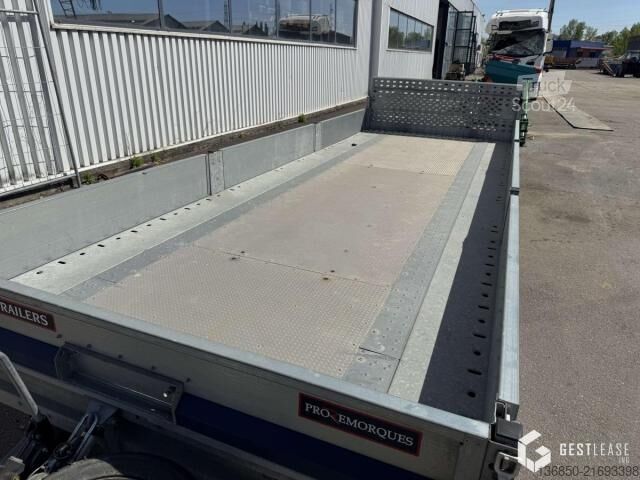 Panelvan  CARGO CONNECT 475-7462