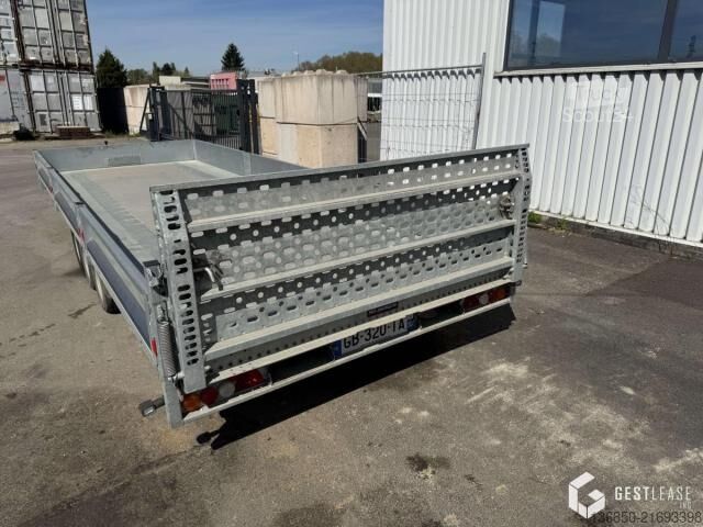 Panelvan  CARGO CONNECT 475-7462