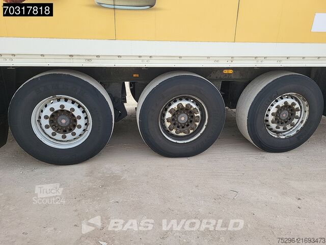 Valise Schmitz SKO24 3 axles Tailgate APK 09-26 2x Lift Axle