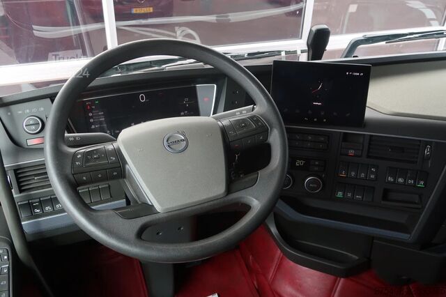 Standard-SZM Volvo FH 500 6X2/2/ FULL AIR/ DUAL CLUTCH/ WB 410/ SP...