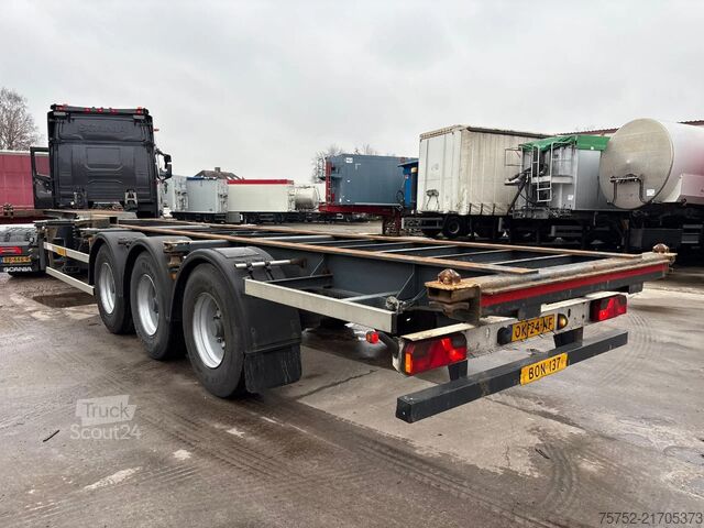 Transport af containere Groenewegen Container 20xft 1x 40ft