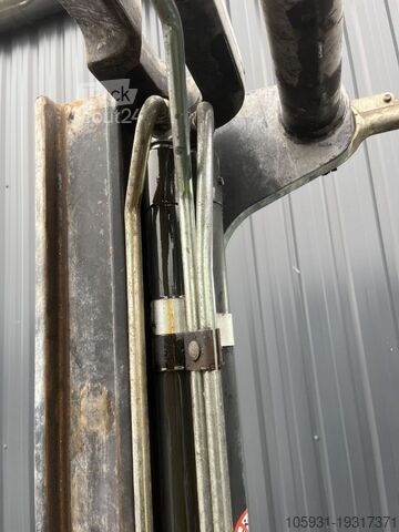 Dickenherr Trucks & Trailers GmbH Dickenherr Trucks & Trailers GmbH Dickenherr Trucks & Trailers GmbH