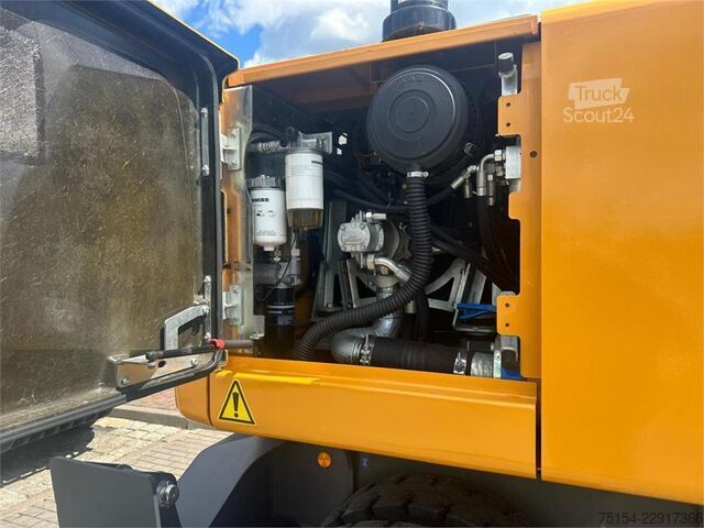 Tekerlekli ekskavatör Liebherr 914