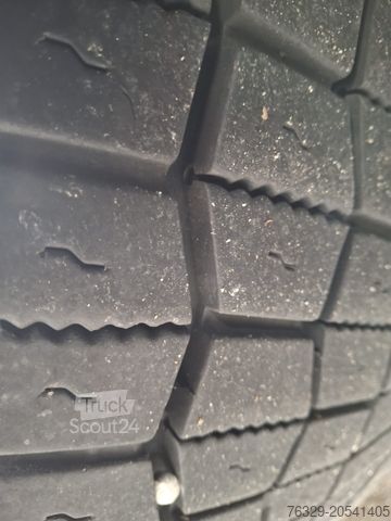 Standardni vlačilec MERCEDES-BENZ 1845 Actros