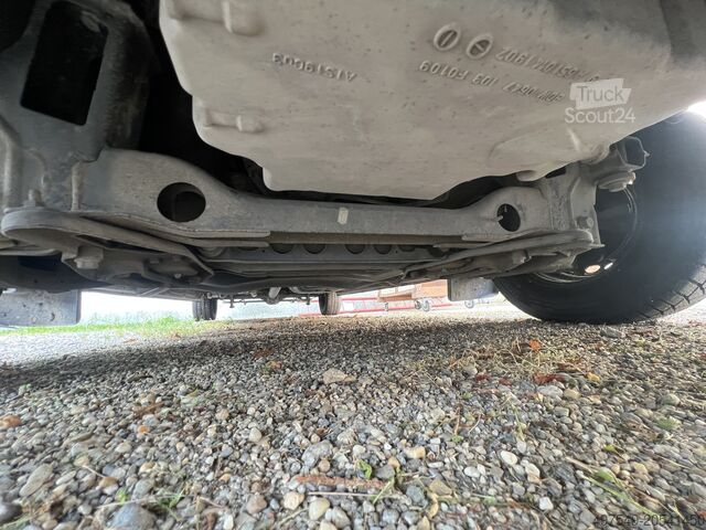 закусвалня на колела, мобилна пекарна Mercedes-Benz Sprinter 311 CDI