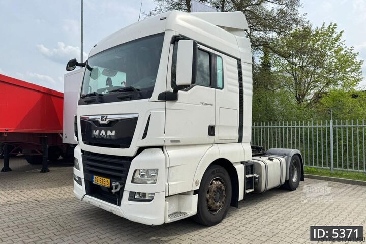 Padrão-SZM MAN TGX 18.460 XL, Euro 6, / Retarder / 2 Tanks / M...