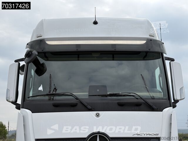 Volume SCM Mercedes Actros 1845 4X2 GigaSpace Mega 2xTanks
