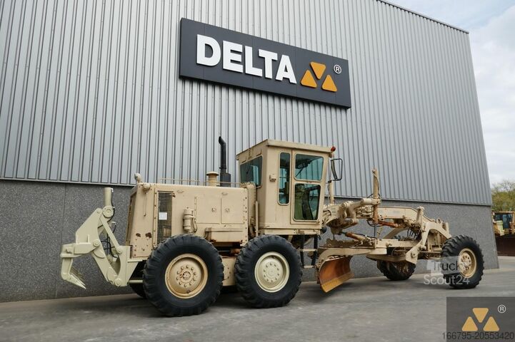 Niveladora Caterpillar 130G Ex-army