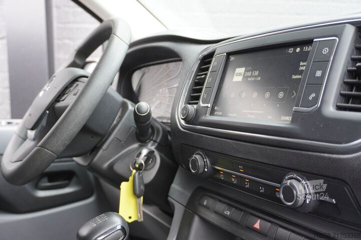 Panelvan Opel Vivaro 1.5 CDTI 120PK L2 - EURO 6 - Airco - Nav...
