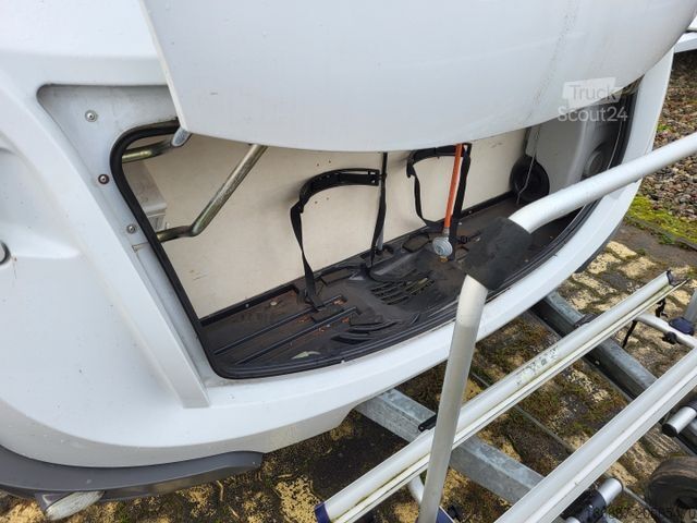 Husvagn KNAUS Sport 490 Queensbett Nr. 32 (5)