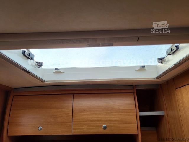 Karavāna KNAUS Sport 490 Queensbett - Nr. 32  (5)