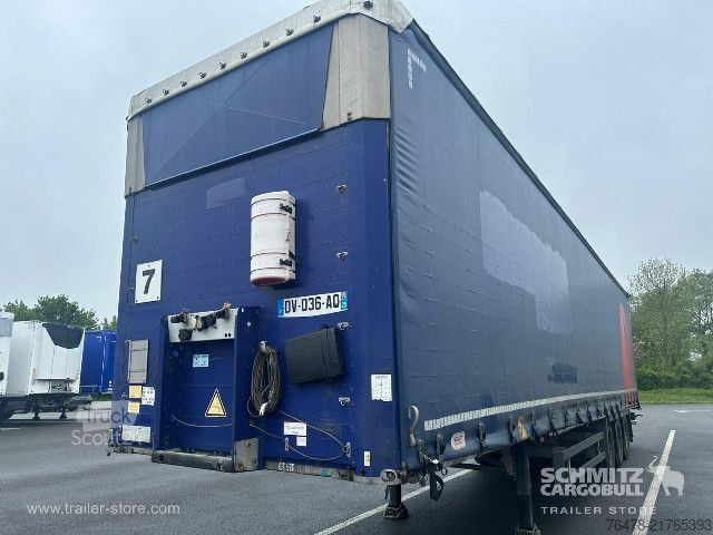 Semi-remorque bâchée Schmitz Cargobull Curtainsider Mega