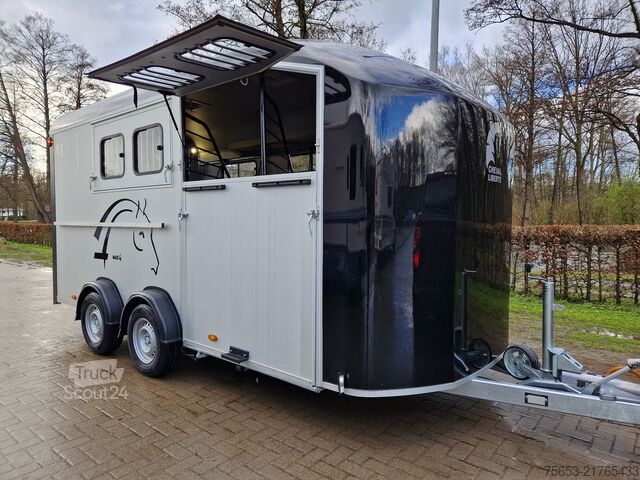 PKW-Anhänger Cheval Liberté Maxi 4 Frontexit Ramp direkt verfügbar