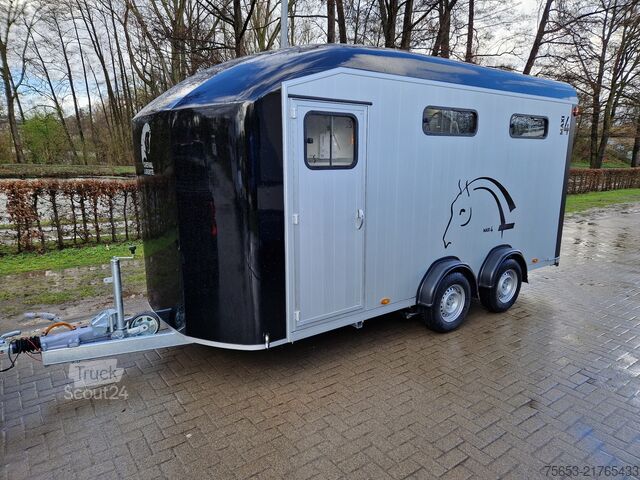 PKW-Anhänger Cheval Liberté Maxi 4 Frontexit Ramp direkt verfügbar