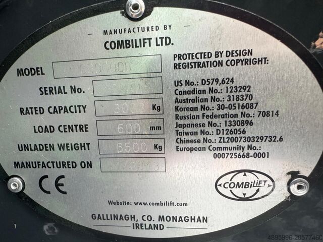 Keturių krypčių šakinis krautuvas Combilift CB3000// Diesel// Perfect / Only 5185 h