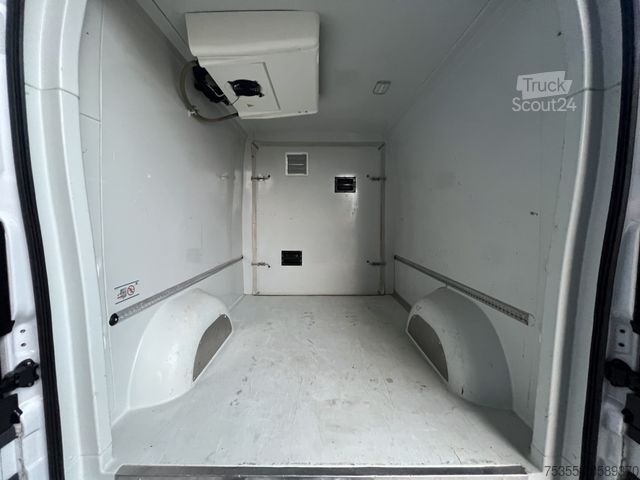 Izotermiczny van chłodnia FIAT Ducato 150 L4H2 Carrier Xarios 350 Mt° Tiefkühl