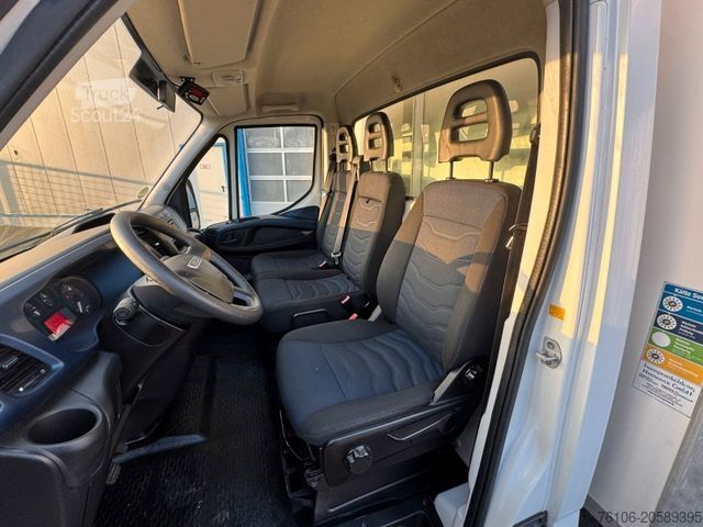 Jääkaappikorinen pakettiauto IVECO Daily 35S14 Hi-Matic Tiefkühlkoffer mit LBW