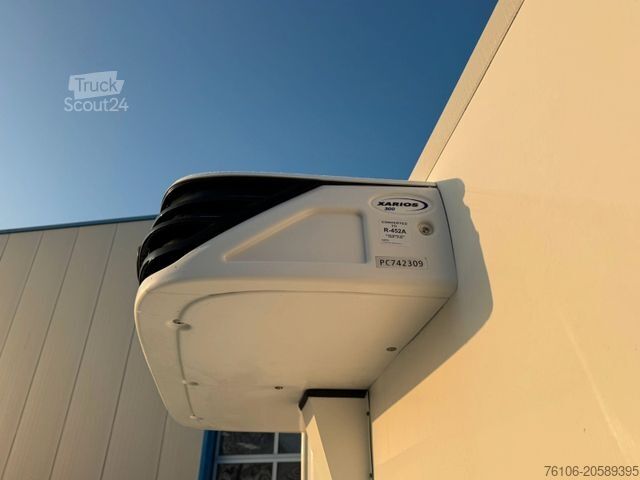 Hűtőfelépítményes furgon IVECO Daily 35S14 Hi-Matic Tiefkühlkoffer mit LBW