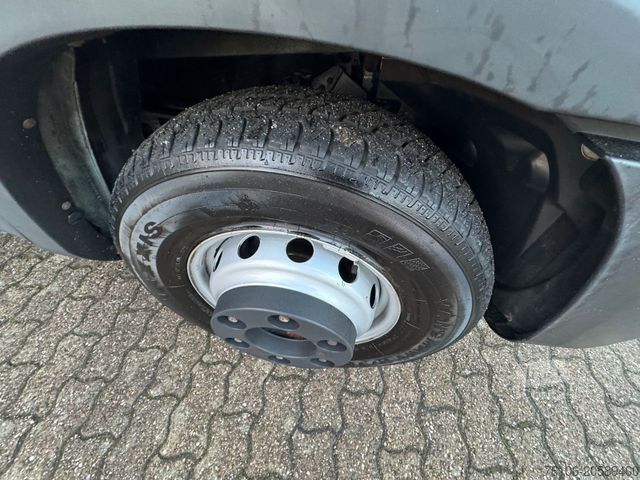 Furgoneta frigorífica IVECO Daily 72C18 Tiefkühlkoffer Carrier mit LBW