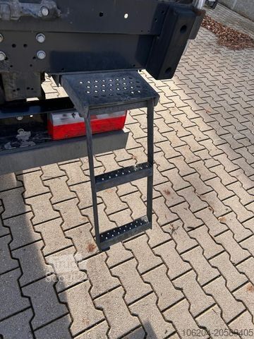 Nyitott ponyvás félpótkocsi SCHWARZMÜLLER J-Serie 1530 Lang-Auflieger Edscha